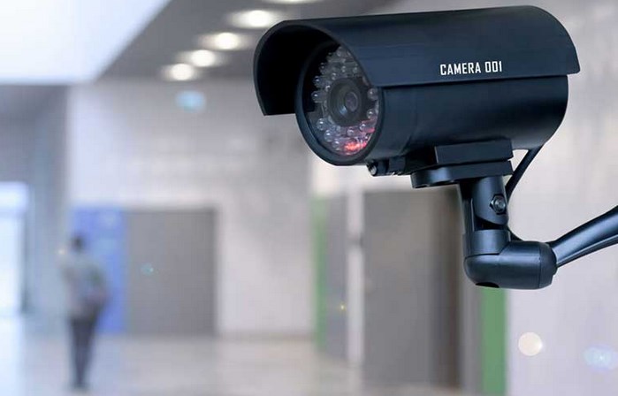 Использование камеры видеонаблюдения в квартире в Москве